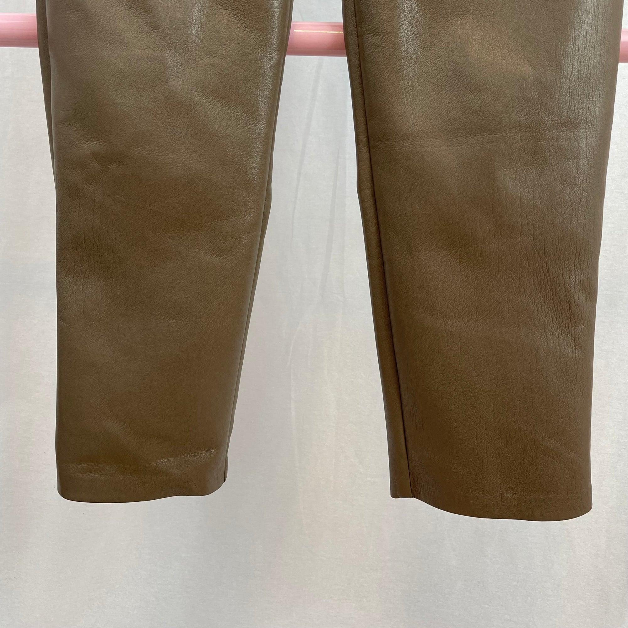 Wilfred Aritzia Brown Faux Leather Straight Leg Pants size 8