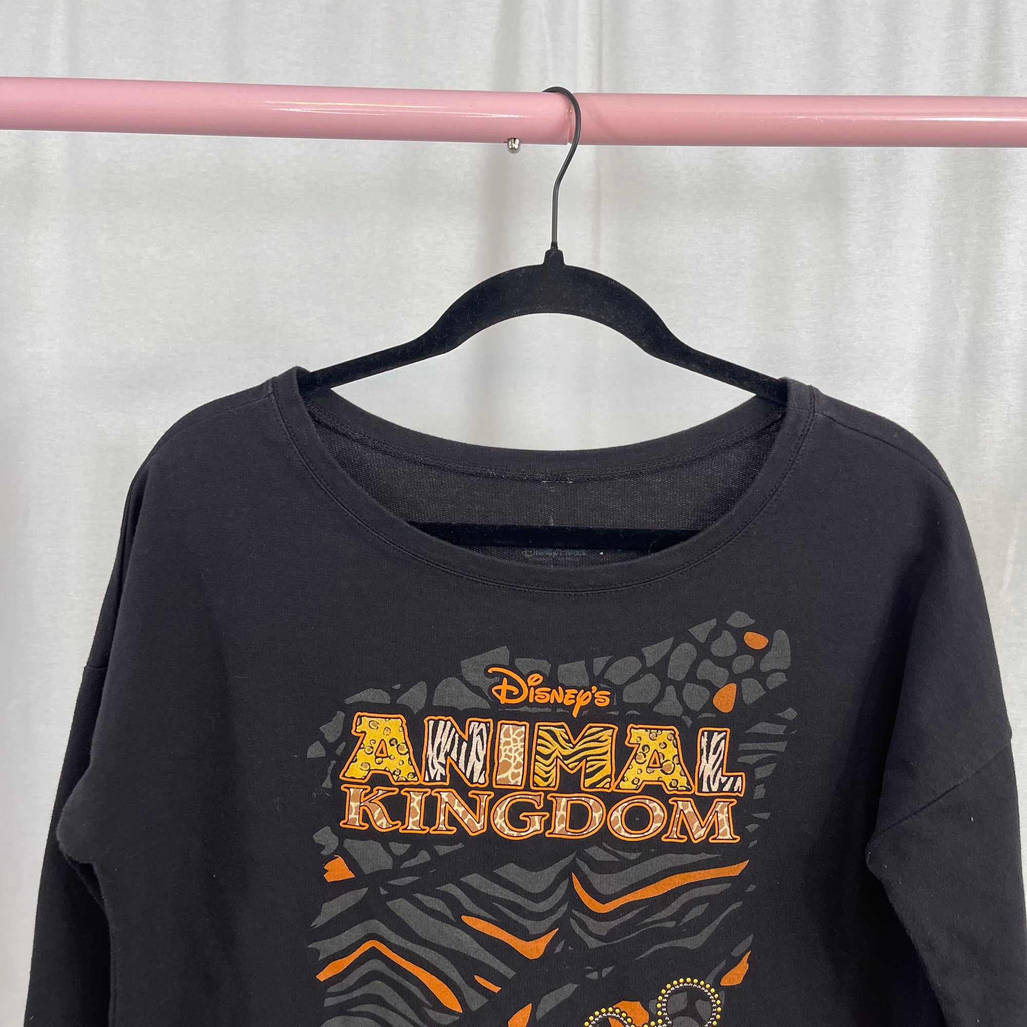 Disney Parks Animal Kingdom Graphic Sweater Size Large