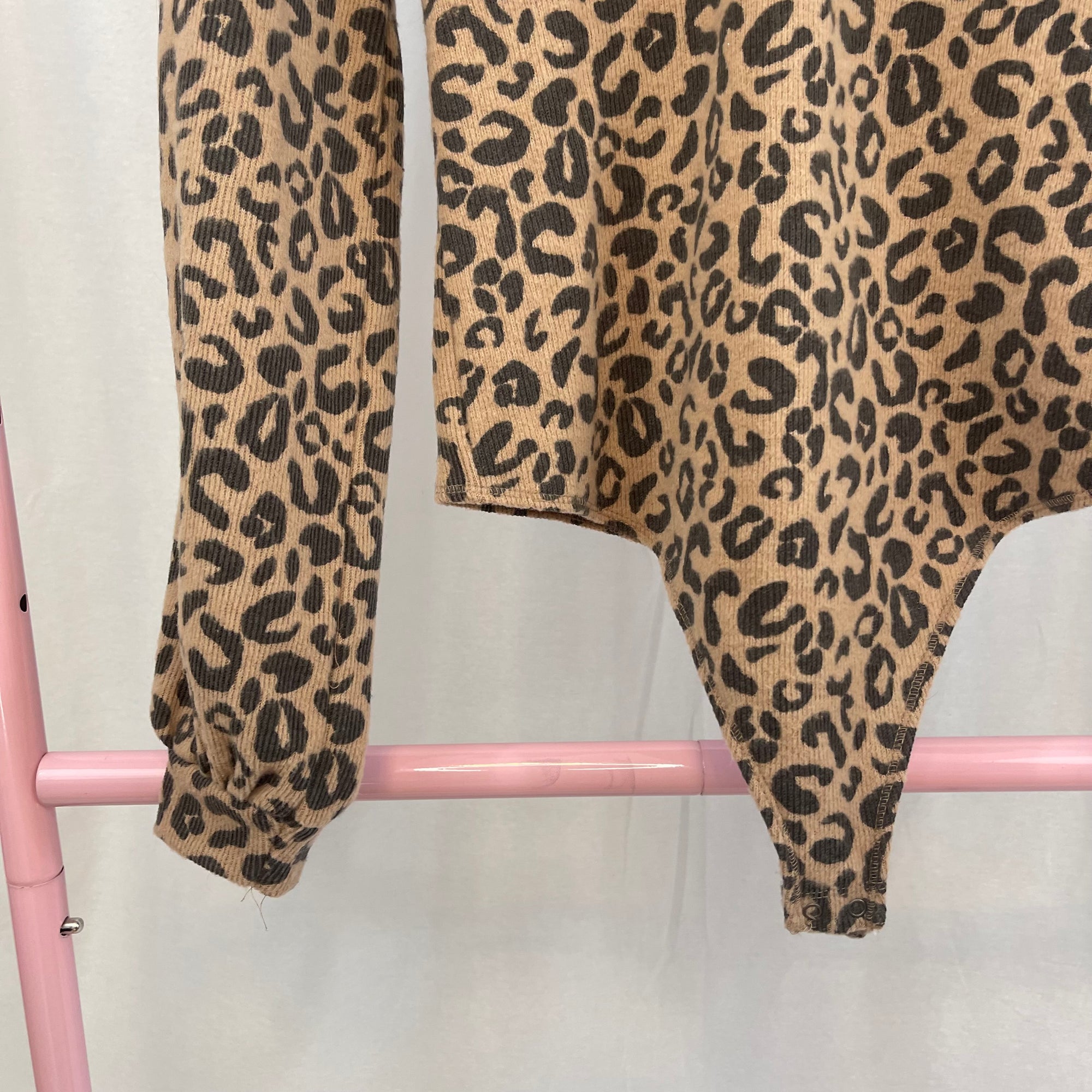 NWT Abercrombie & Fitch Cheetah Print Bodysuit size Large