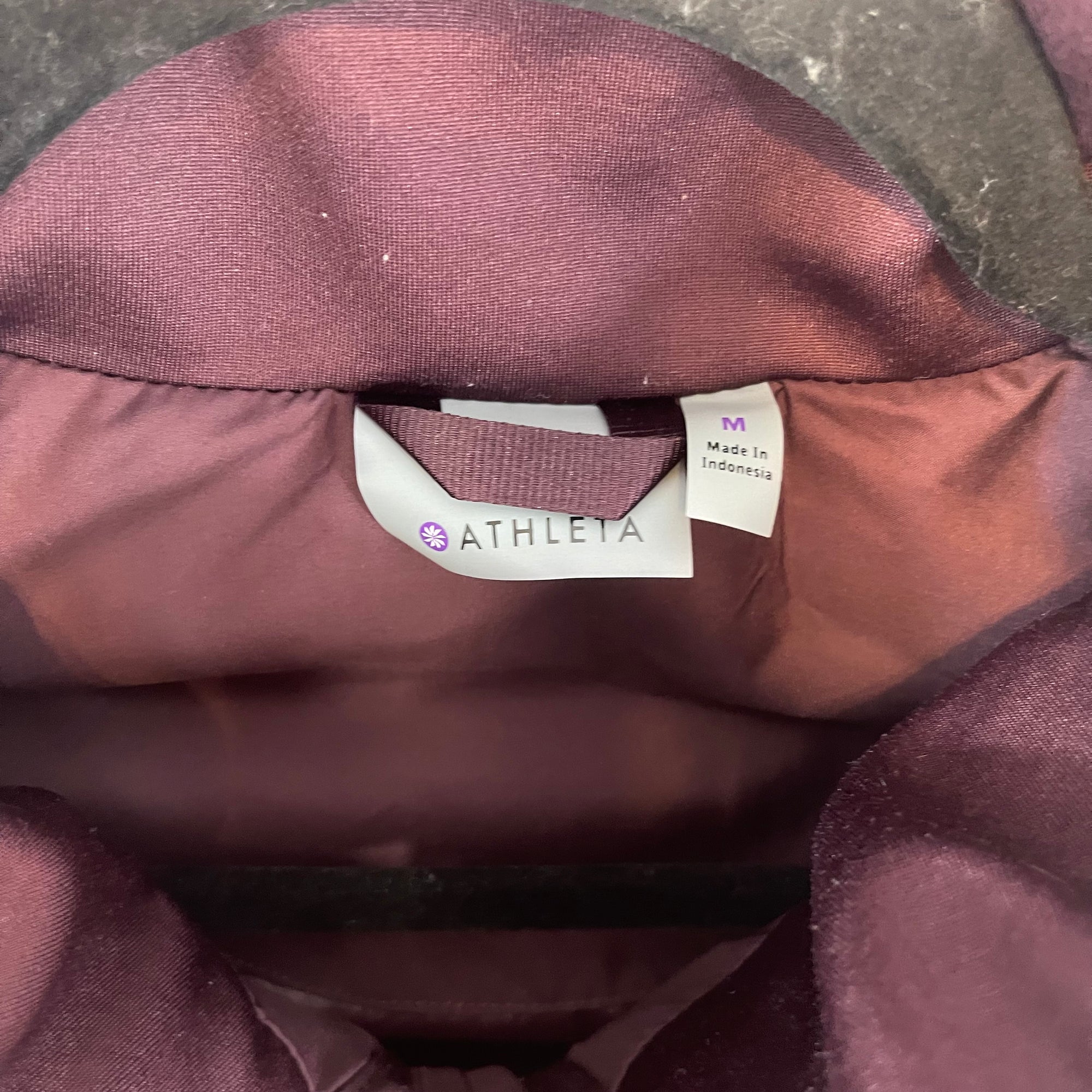 Athleta Maroon Long Down Puffer Vest size Medium