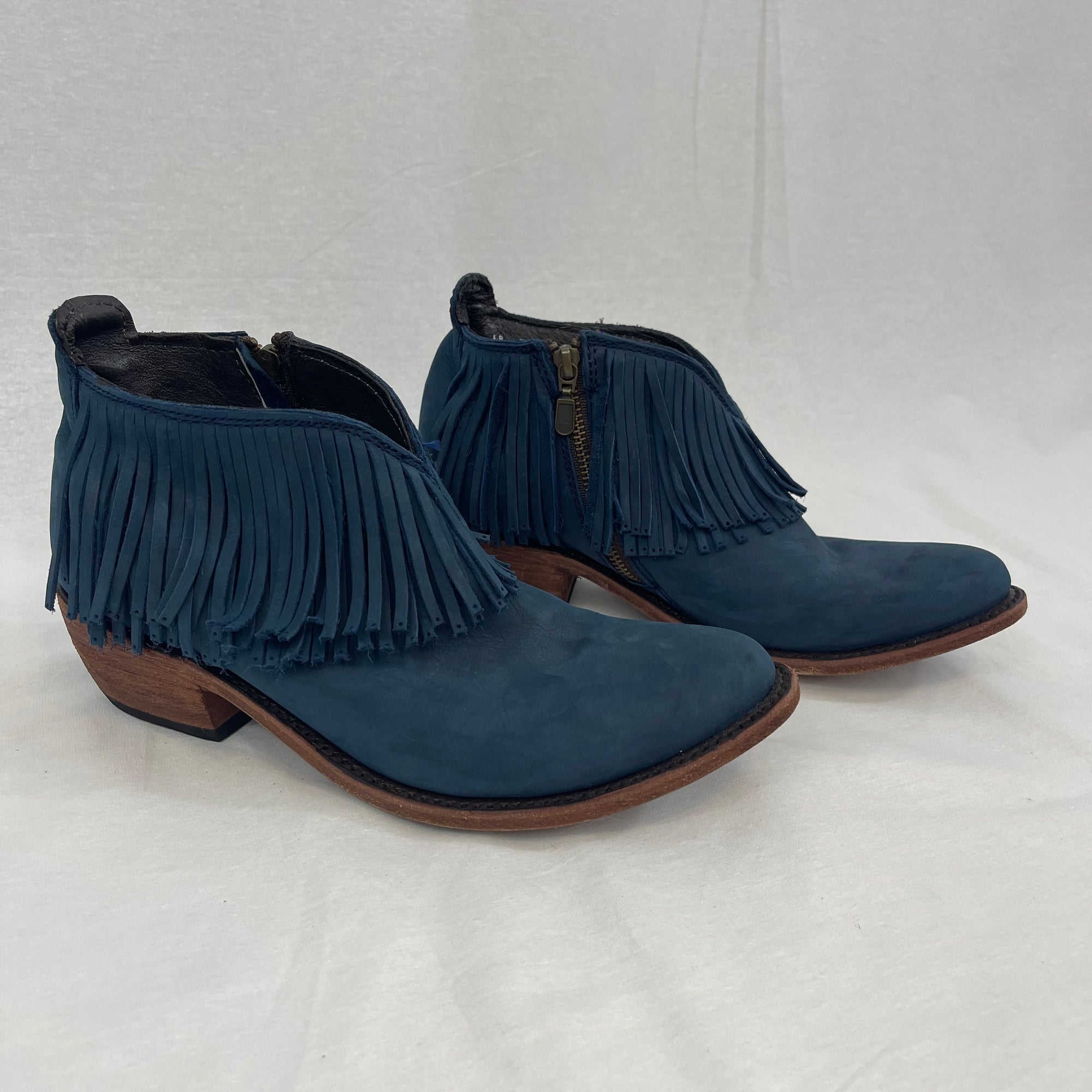 Liberty Black Blue Fringe Ankle Boots size 8.5